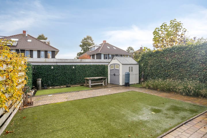 Photo 41 of Peseta 14