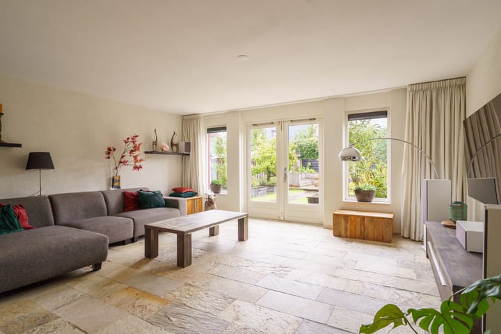 Photo 4 of Magneetveld 51