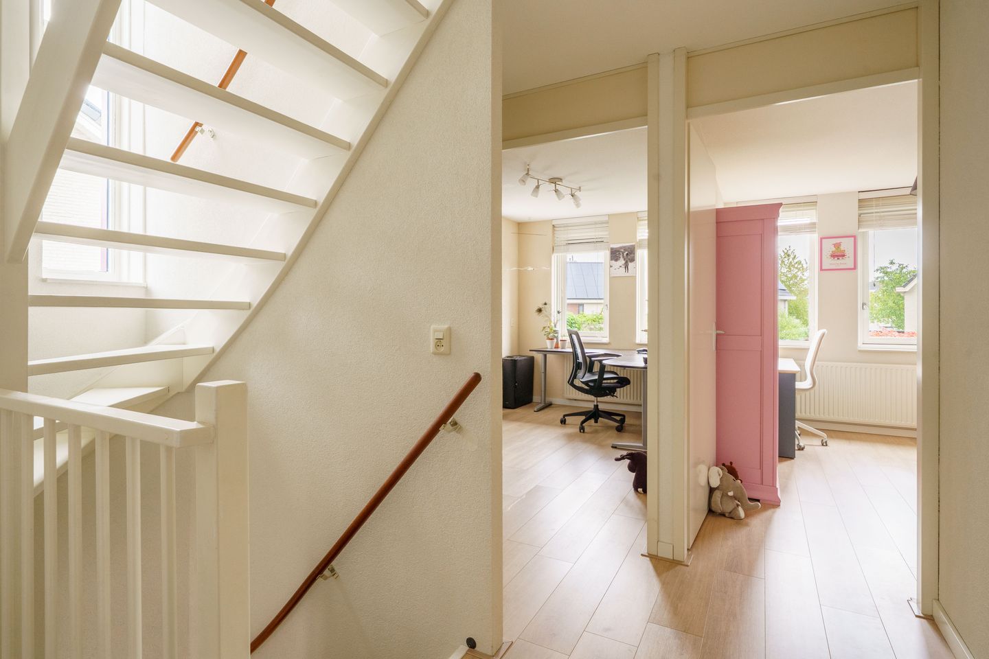 Photo 20 of Magneetveld 51