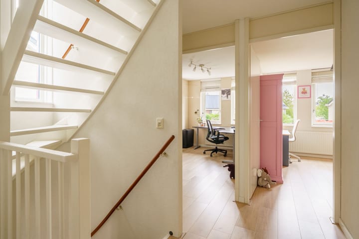 Photo 20 of Magneetveld 51