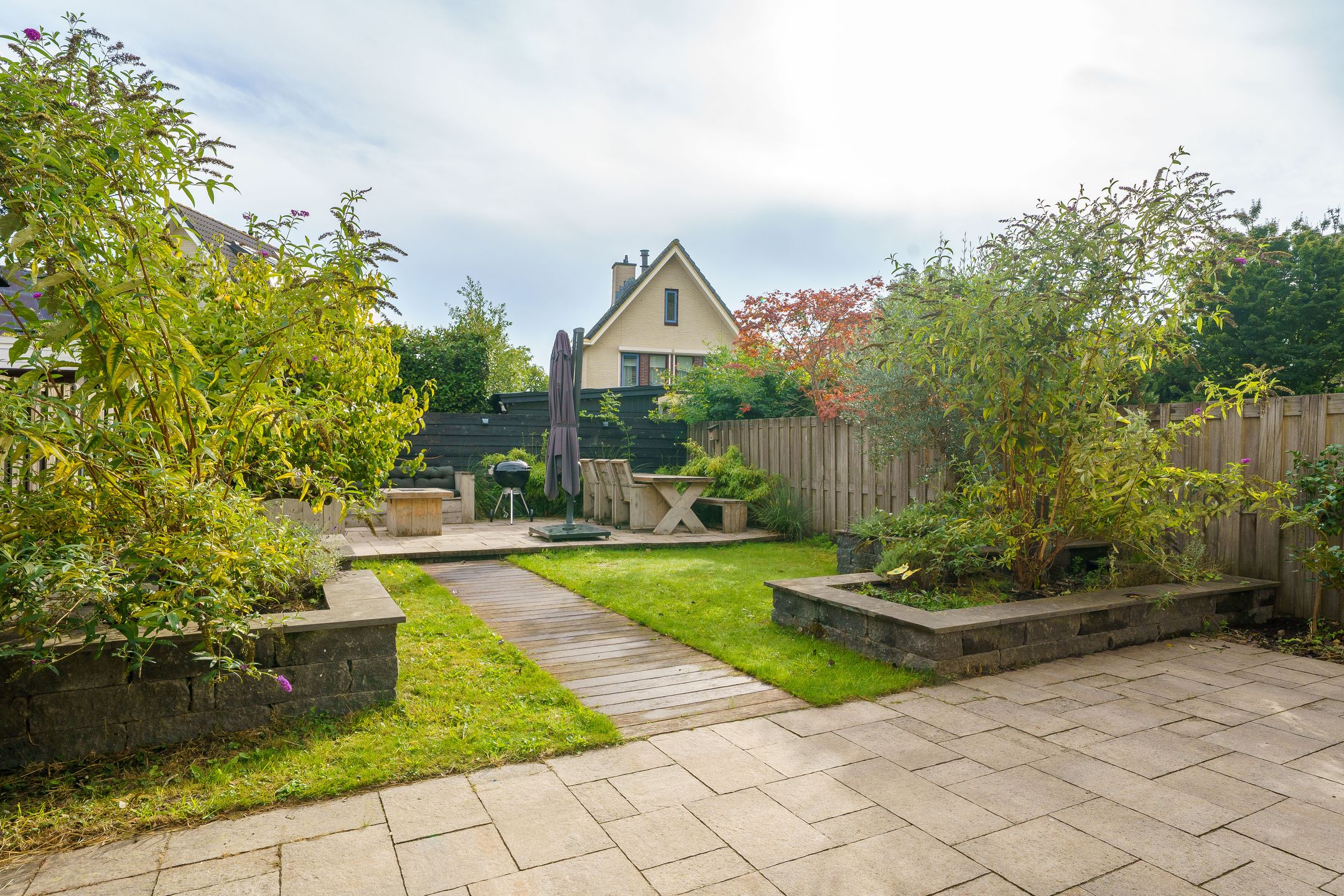 Photo 36 of Magneetveld 51