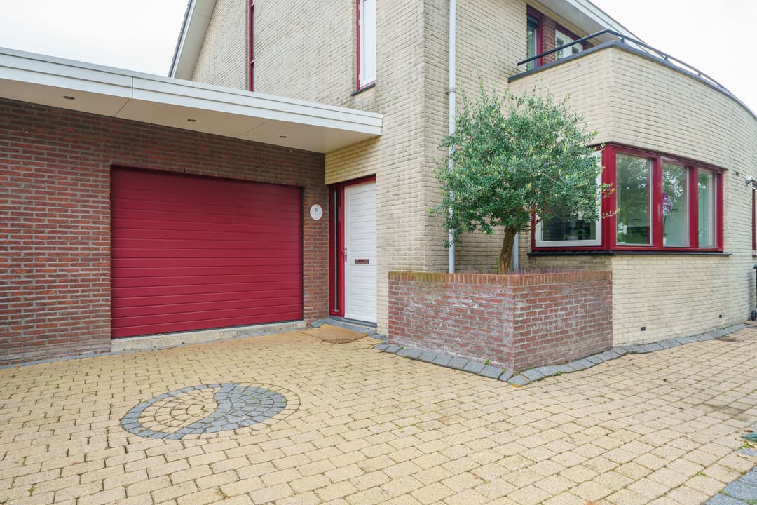 Photo 41 of Magneetveld 51