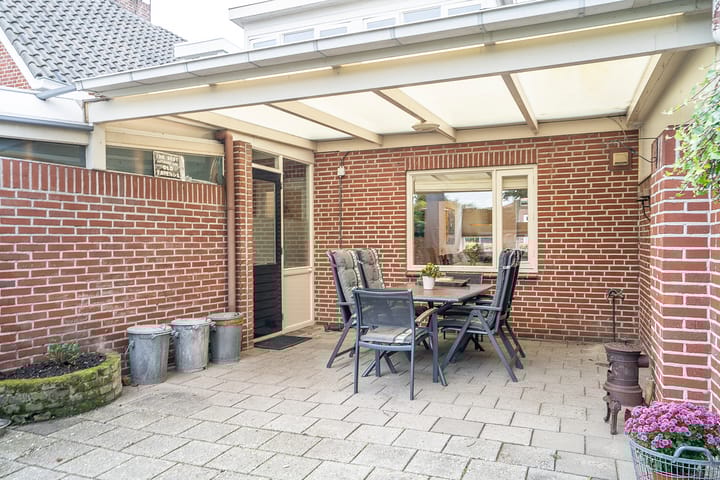 Photo 10 of Helenastraat 16