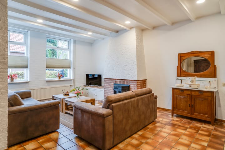 Photo 15 of Helenastraat 16