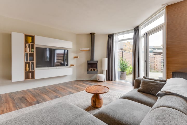 Foto 12 van Albatrosweg 9