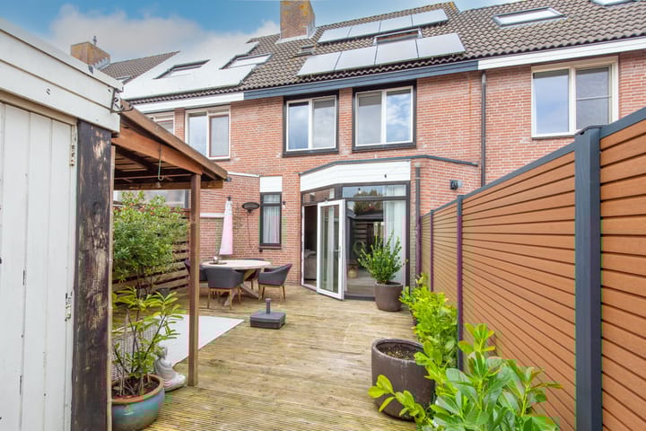 Foto 41 van Albatrosweg 9