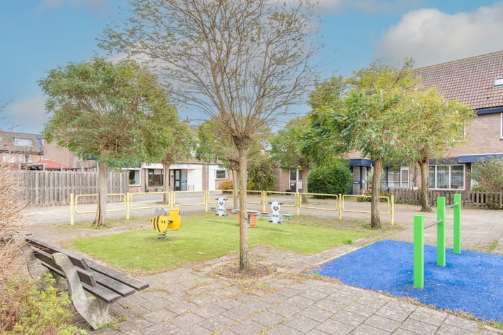 Foto 45 van Albatrosweg 9