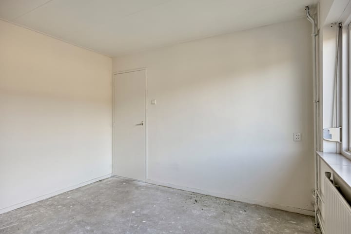 Foto 19 van Leliestraat 12