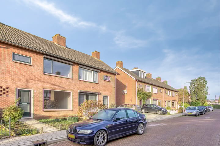 Foto 30 van Leliestraat 12