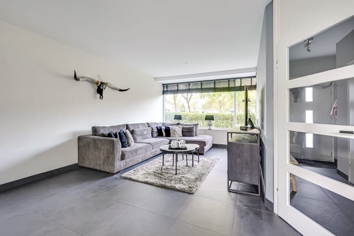 Photo 10 of Mauritsstraat 6