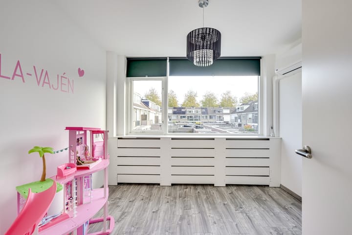 Photo 42 of Mauritsstraat 6