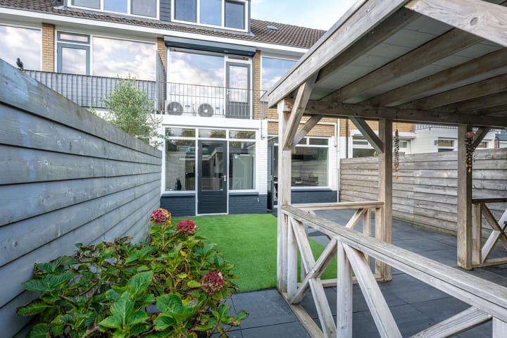 Photo 56 of Mauritsstraat 6