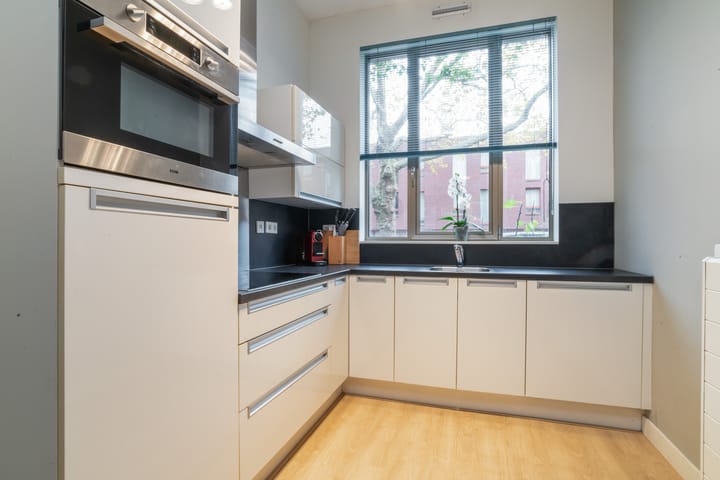 Foto 10 van Parallelweg 104