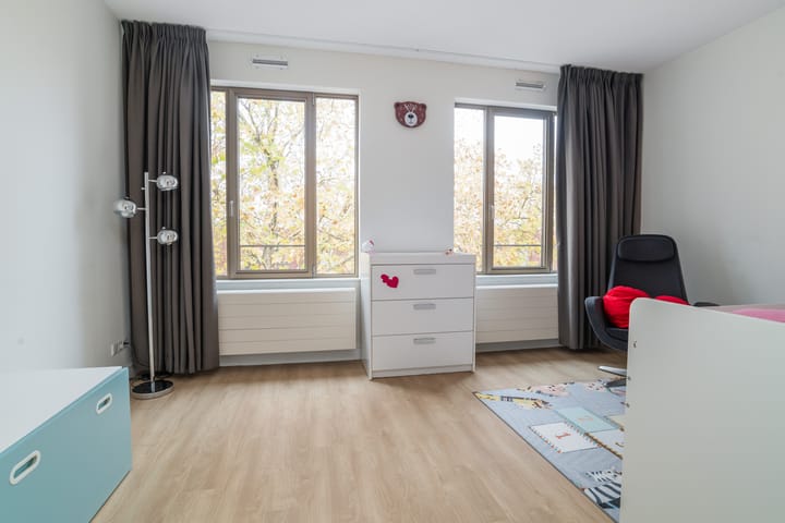 Foto 19 van Parallelweg 104