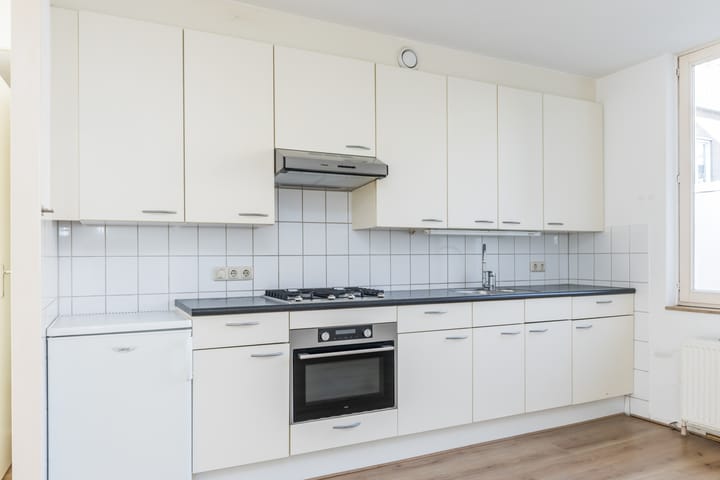 Photo 13 of Maastrichter Grachtstraat 34-B