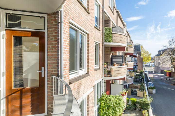 Photo 26 of Maastrichter Grachtstraat 34-B