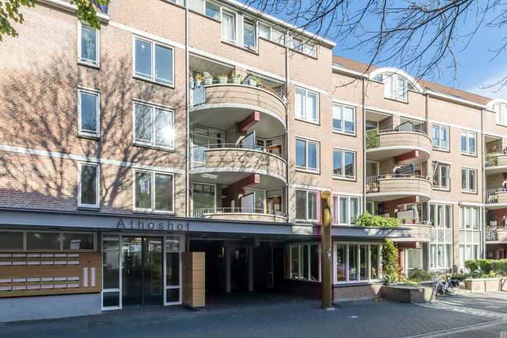 Photo 32 of Maastrichter Grachtstraat 34-B