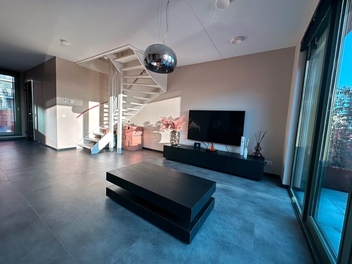 Foto 10 van Karakterplein 30