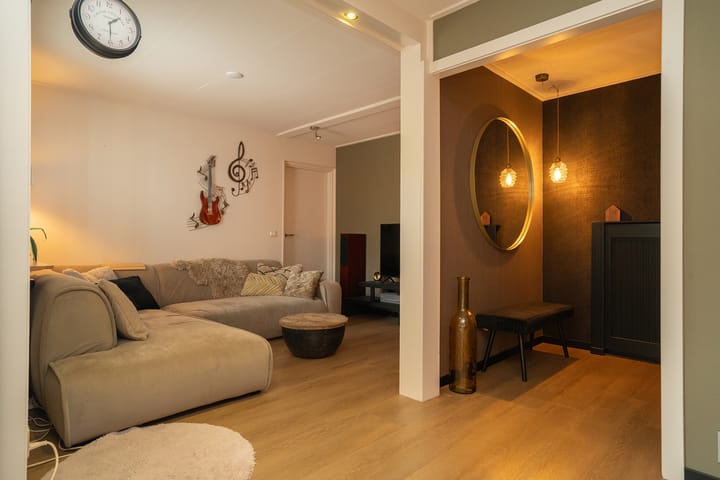 Photo 10 of Pluimstraat 51