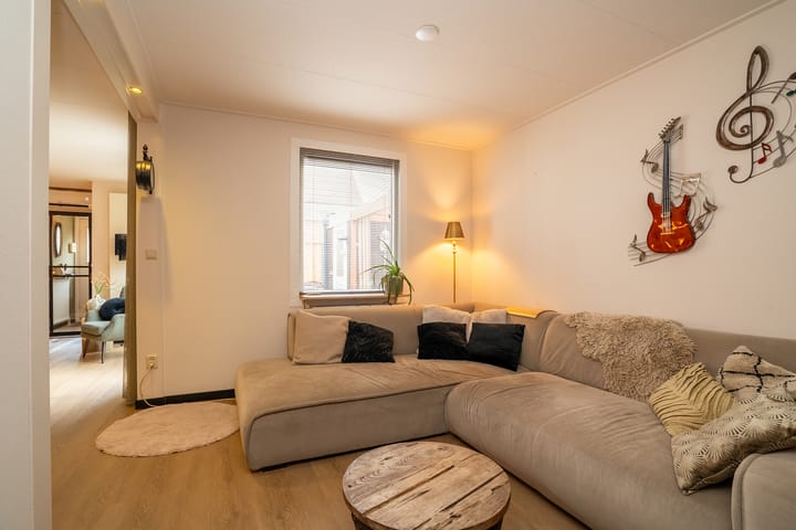 Photo 12 of Pluimstraat 51