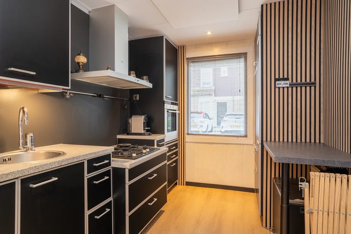 Photo 16 of Pluimstraat 51