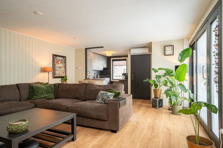 Foto 10 van Pluimstraat 53