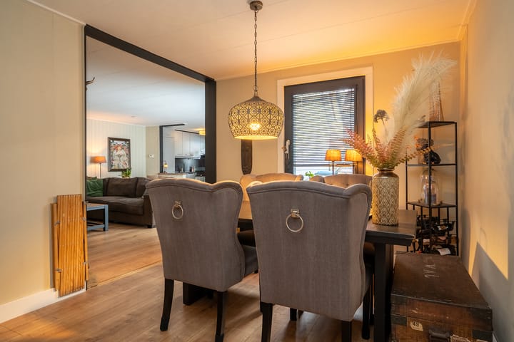 Foto 12 van Pluimstraat 53