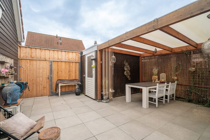 Photo 24 of Pluimstraat 51