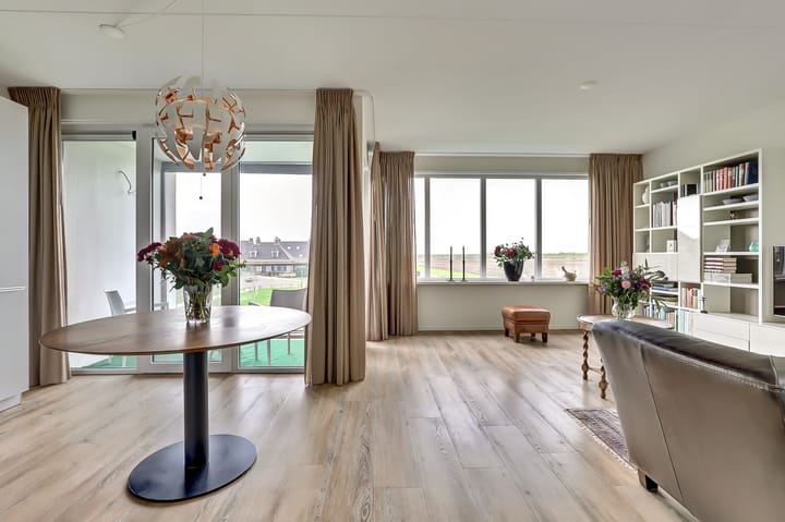 Foto 13 van Van Leeuwenhoeklaan 12