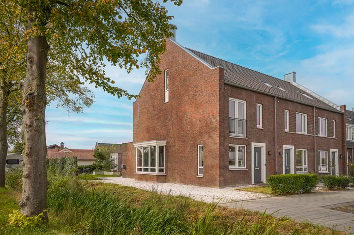 Photo 6 of de Bennenmaker 1