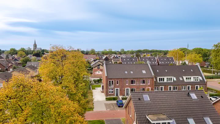 Photo 42 of de Bennenmaker 1