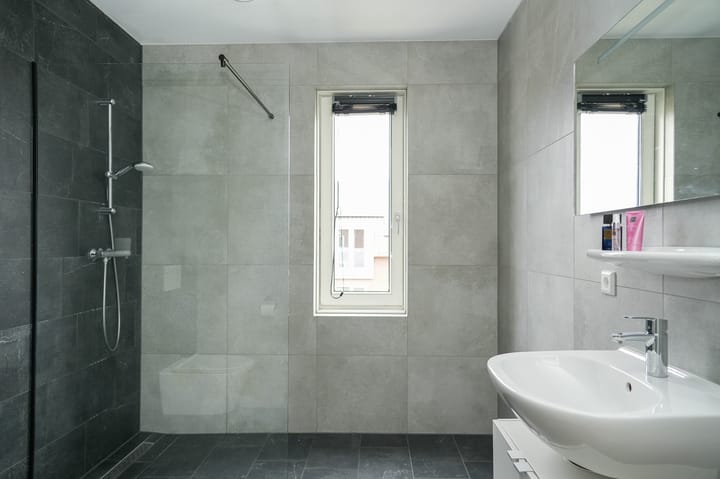 Photo 24 of de Bennenmaker 1