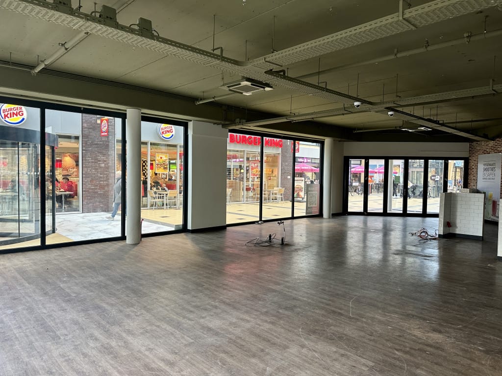 View photo 5 of Willinkplein 65