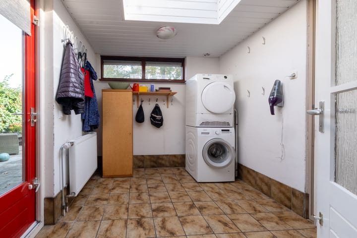 Photo 10 of Bolster 25