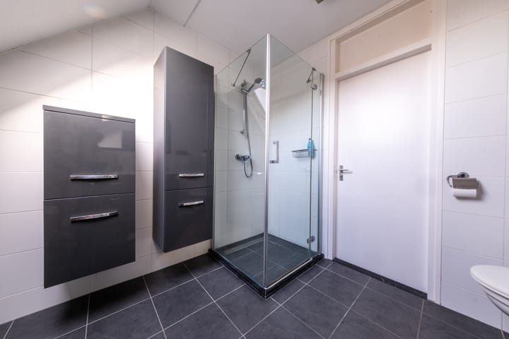 Photo 17 of Bolster 25