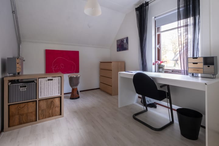 Photo 23 of Bolster 25