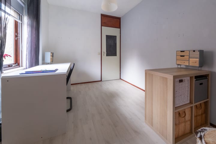 Photo 24 of Bolster 25