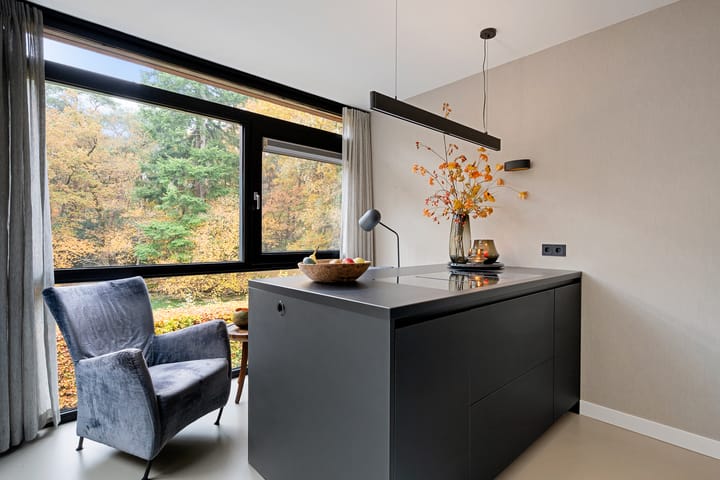 Foto 16 van Valtherlaan 251