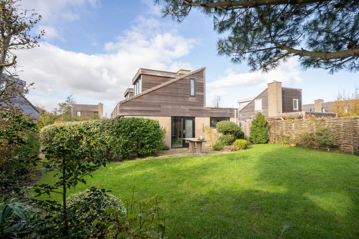 Photo 2 of Roggeslootweg 149