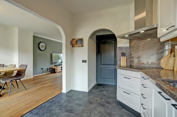 Photo 10 of Julianaplein 19