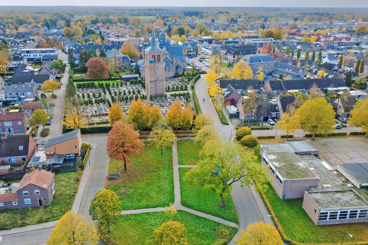 Photo 46 of Julianaplein 19