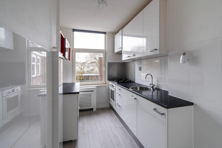 Foto 9 van Van Marumstraat 18-A