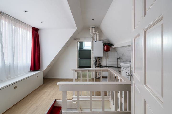 Foto 22 van Van Marumstraat 18-A