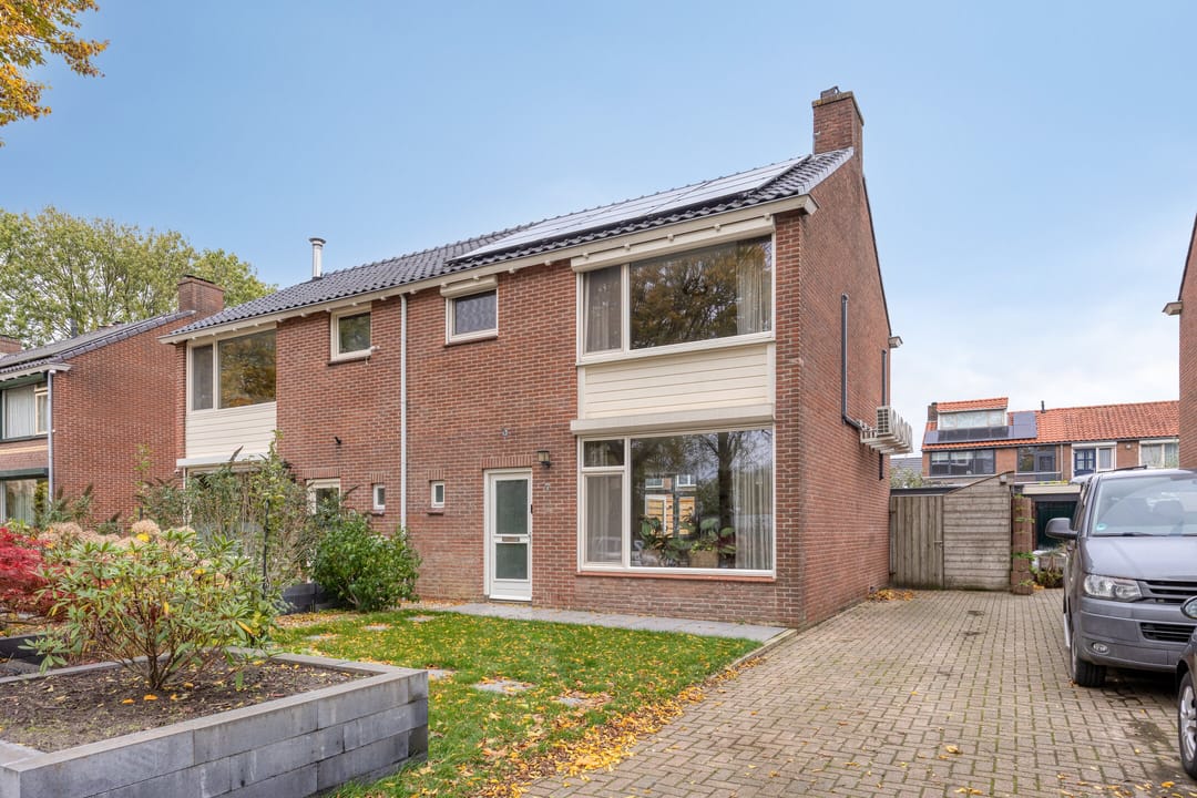 Photo 1 of Goudenregenstraat 7