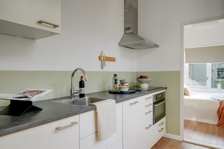 Foto 15 van Linnaeusstraat 1