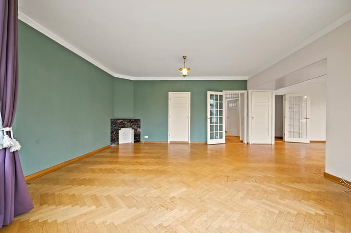 Foto 15 van De Eerensplein 10