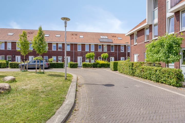 Photo 28 of Mambohof 27