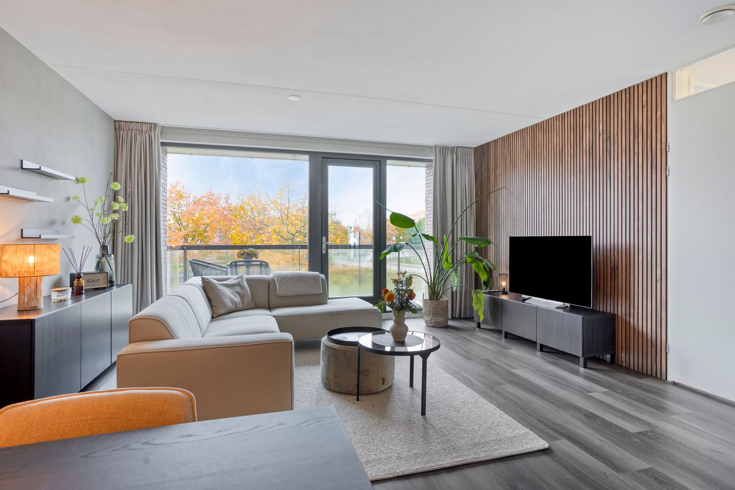 Foto 5 van Burgemeester Jhr. Quarles van Uffordlaan 385