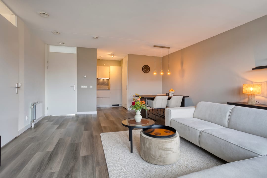 Foto 11 van Burgemeester Jhr. Quarles van Uffordlaan 385