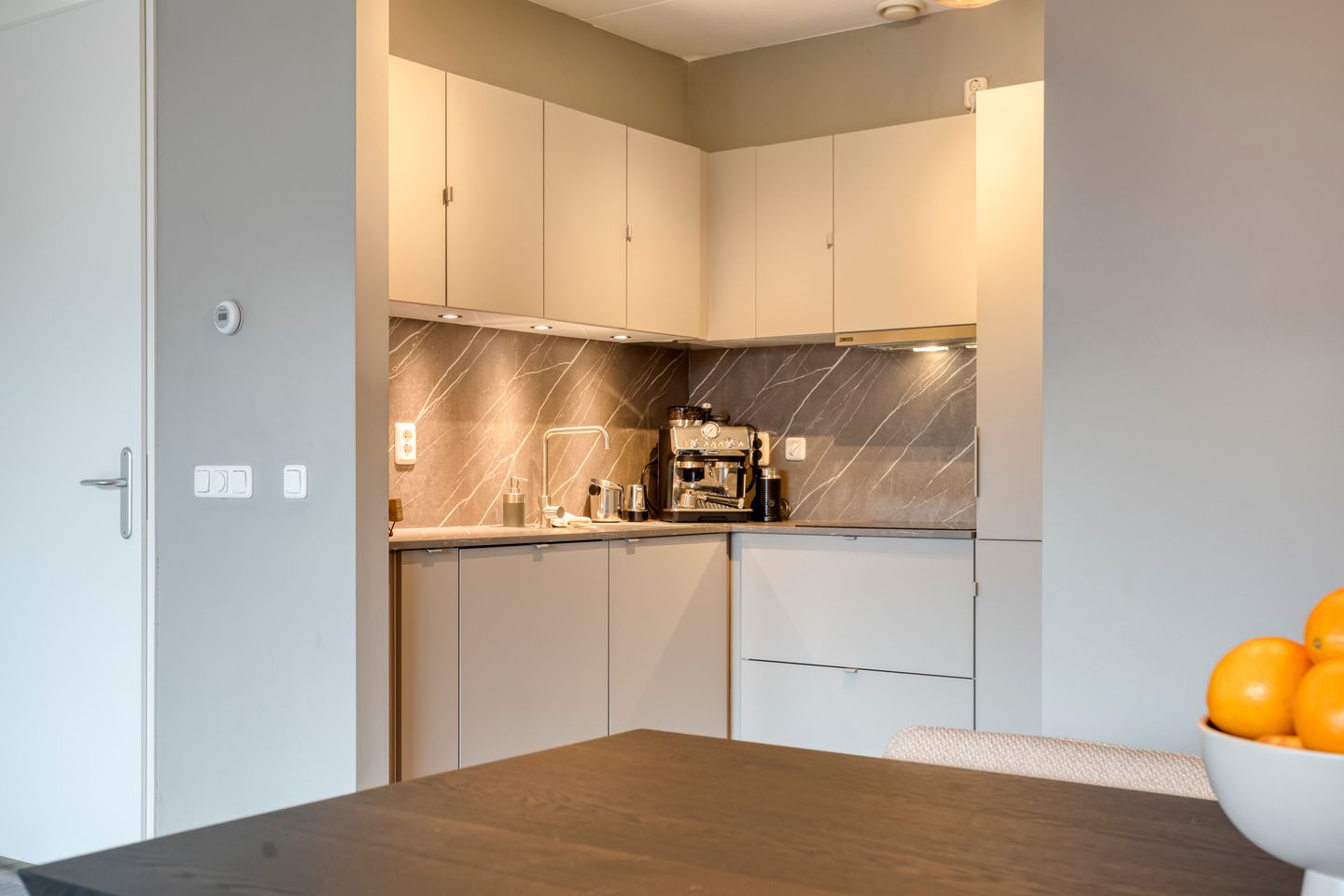 Foto 14 van Burgemeester Jhr. Quarles van Uffordlaan 385